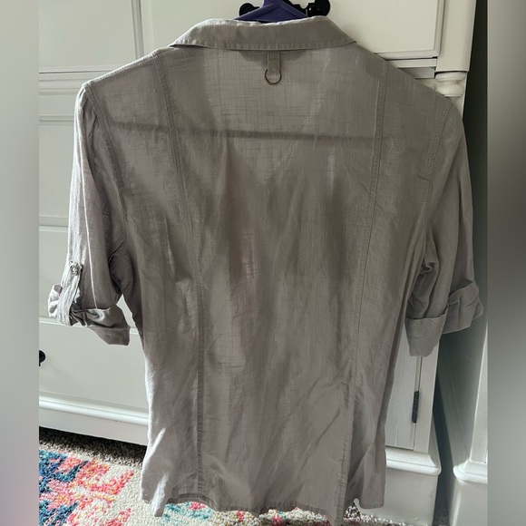 A/X Armani Exchange, Women’s size small, Grey button down - Picture 2 of 6